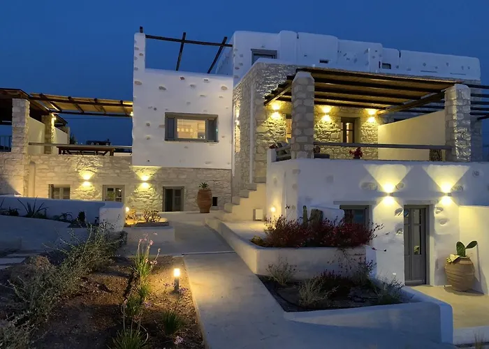 Key 2 Santa Maria (Paros)